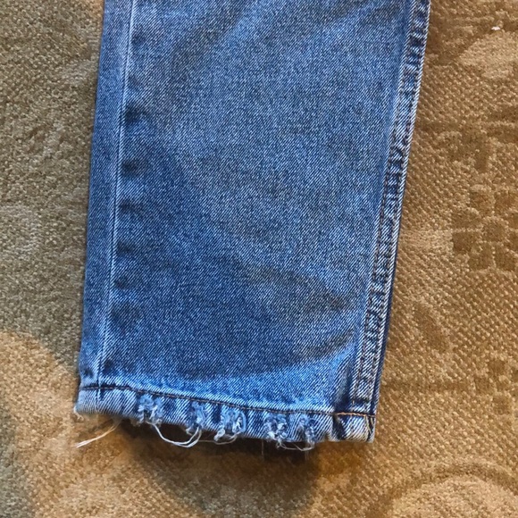 Zara distressed blue jeans with jewel detail - Picture 5 of 6